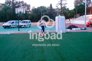 Césped artificial en el Polideportivo San Juan: fotografía 1 de 11.
